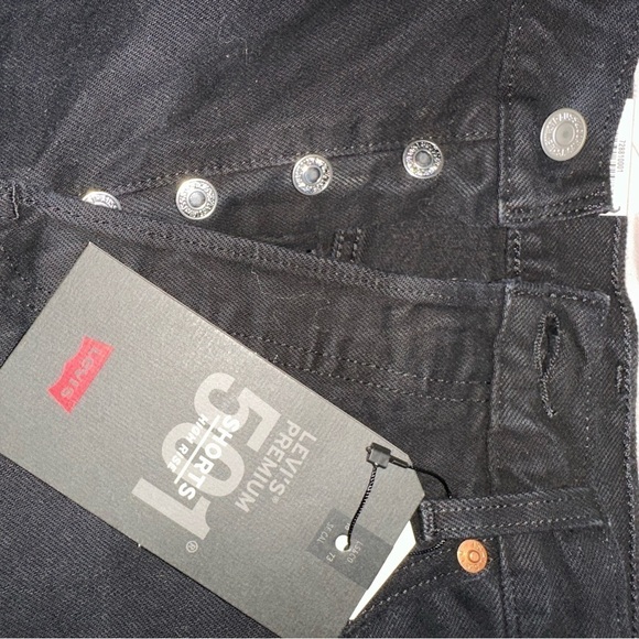 Levi’s 501 high waisted distressed raw hem black jean shorts Sz 30 NWT - Picture 3 of 7